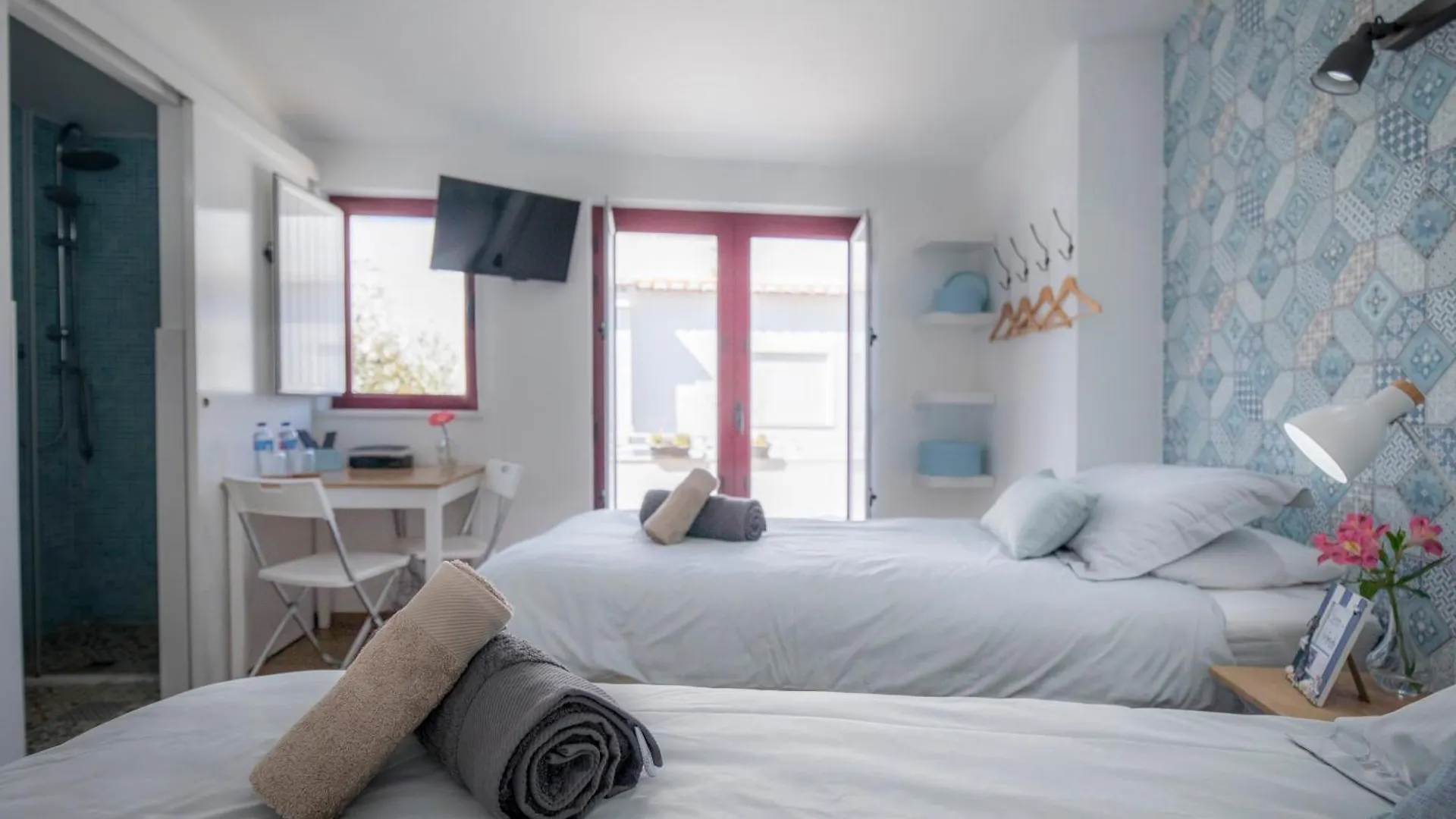 B&B Do Paco Lagos Bed & Breakfast